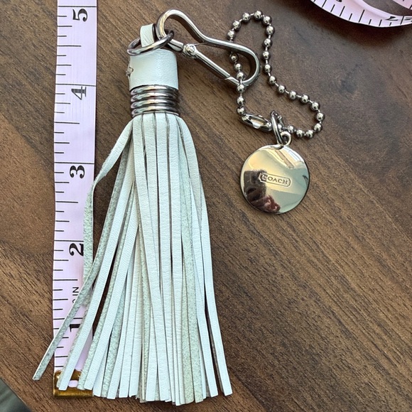 Coach White Leather Tassel Bag Charm Keychain with Silver Charm - Picture 2 of 10